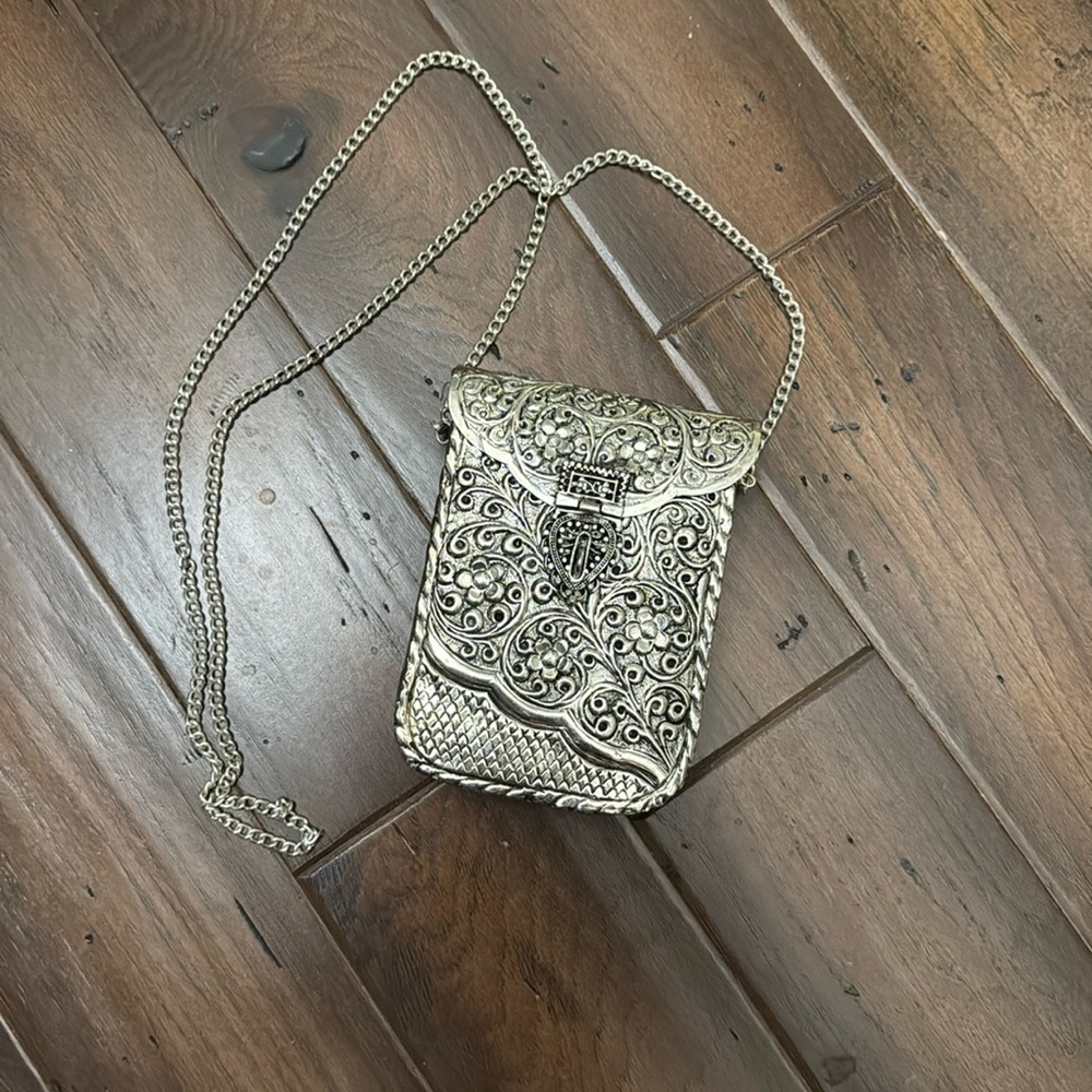 Aluminum evening purse